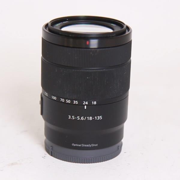 Used Sony E 18-135mm f/3.5-5.6 OSS Zoom Lens