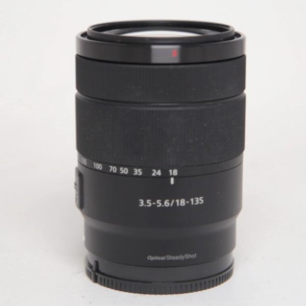 Used Sony E 18-135mm f/3.5-5.6 OSS Zoom Lens