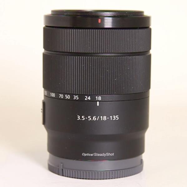 Used Sony E 18-135mm f/3.5-5.6 OSS Zoom Lens