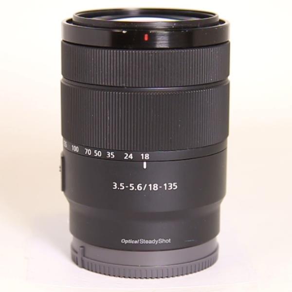 Used Sony E 18-135mm f/3.5-5.6 OSS Zoom Lens