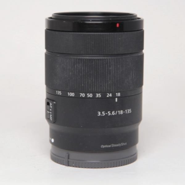 Used Sony E 18-135mm f/3.5-5.6 OSS Zoom Lens
