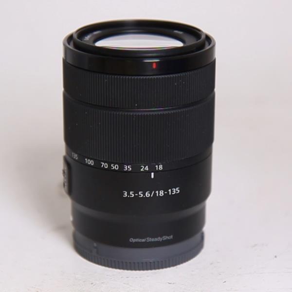 Used Sony E 18-135mm f/3.5-5.6 OSS Zoom Lens