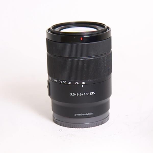 Used Sony E 18-135mm f/3.5-5.6 OSS Zoom Lens