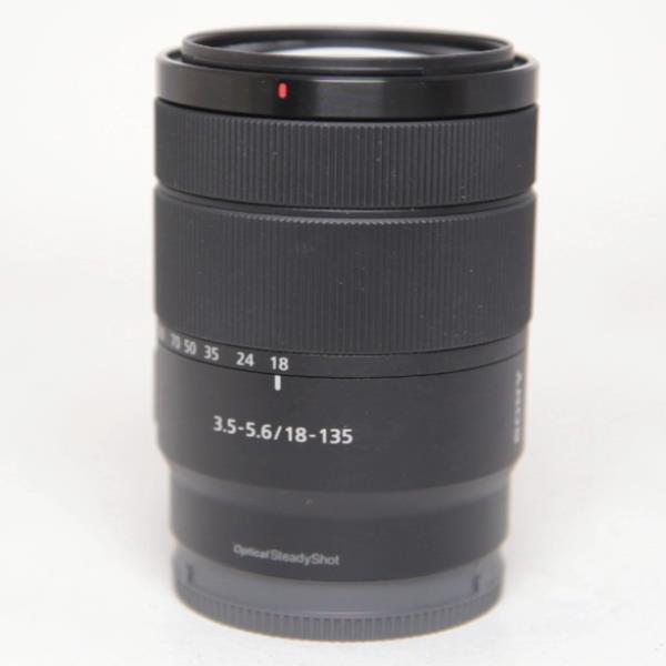 Used Sony E 18-135mm f/3.5-5.6 OSS Zoom Lens