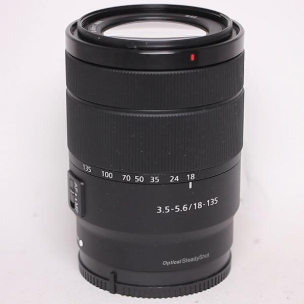Used Sony E 18-135mm f/3.5-5.6 OSS Zoom Lens
