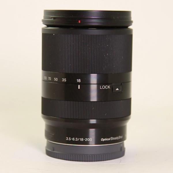 Used Sony E 18-200mm f/3.5-6.3 OSS