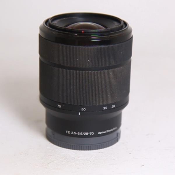 Used Sony FE 28-70mm f/3.5-5.6 OSS Zoom Lens