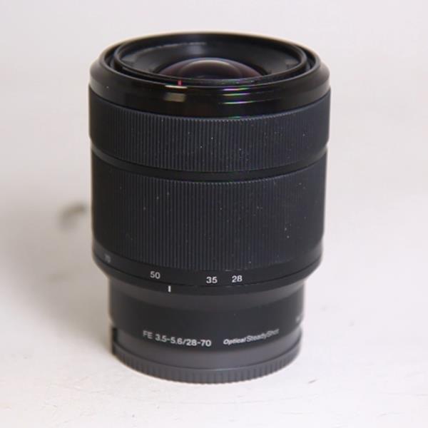 Used Sony FE 28-70mm f/3.5-5.6 OSS Zoom Lens