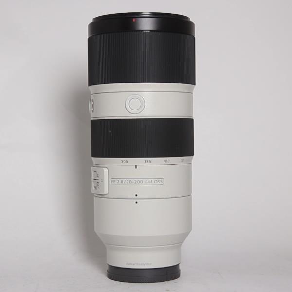 Used Sony FE 70-200mm f/2.8 GM OSS Telephoto Zoom Lens