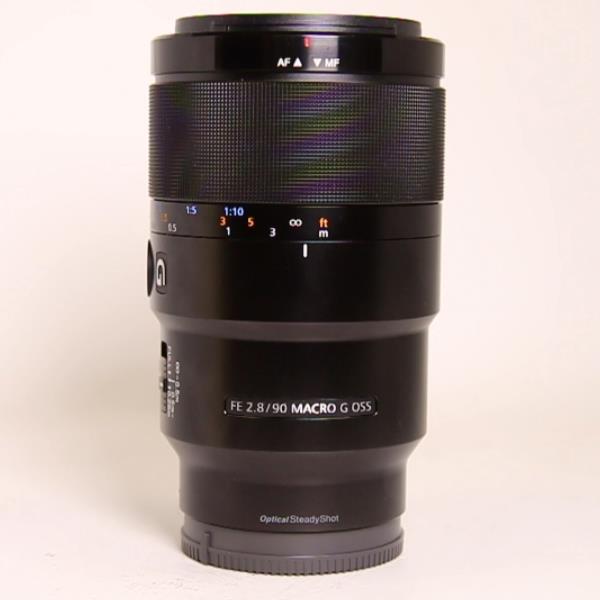 Used Sony FE 90mm f/2.8 Macro G OSS Lens