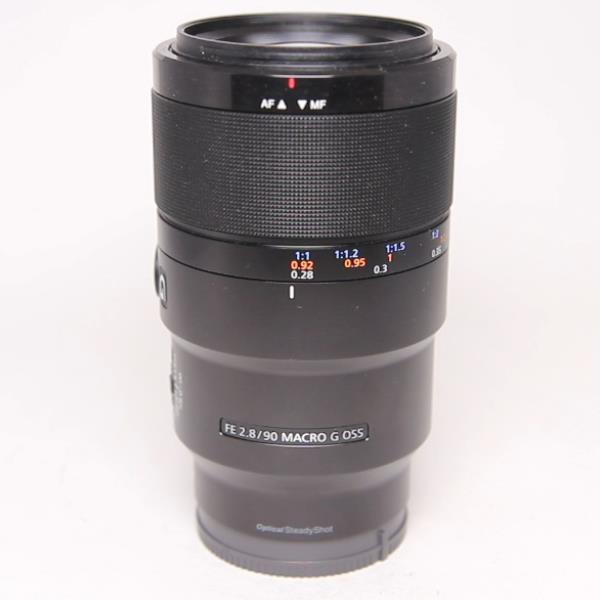 Used Sony FE 90mm f/2.8 Macro G OSS Lens