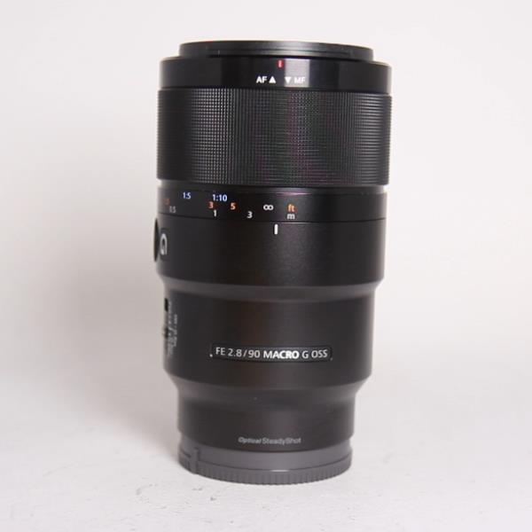 Sony FE 90mm f/2.8 Macro G OSS Lens | Park Cameras