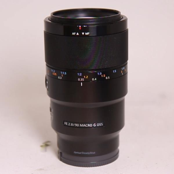 Used Sony FE 90mm f/2.8 Macro G OSS Lens
