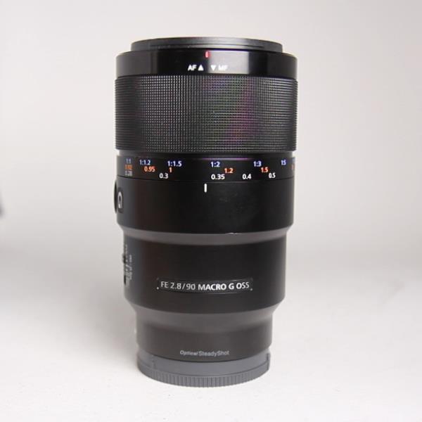 Used Sony FE 90mm f/2.8 Macro G OSS Lens