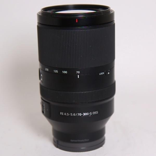 Used Sony FE 70-300mm f/4.5-5.6 G OSS Telephoto Zoom Lens