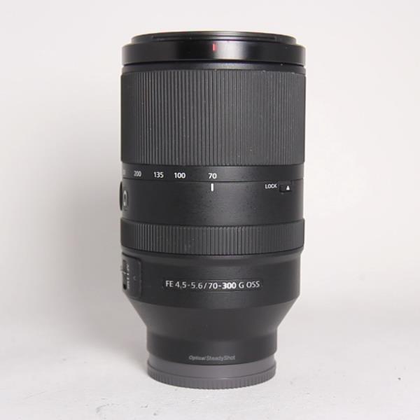Used Sony FE 70-300mm f/4.5-5.6 G OSS Telephoto Zoom Lens