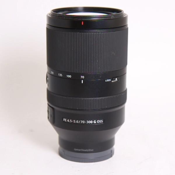 Used Sony FE 70-300mm f/4.5-5.6 G OSS Telephoto Zoom Lens