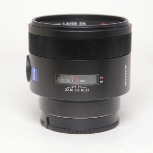 Used Sony A-Mount 50mm Lens f/1.4 Carl Zeiss Planar T* ZA SSM