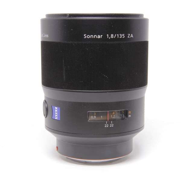 Used Sony Zeiss Sonnar T* 135mm f/1.8 ZA Lens