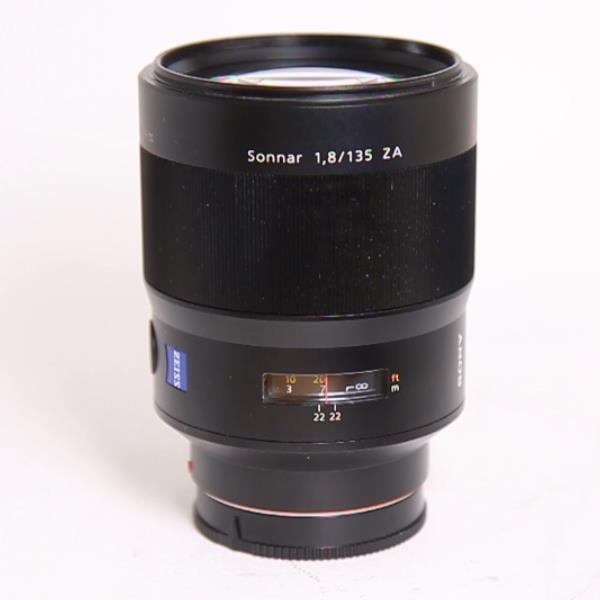 Used Sony Zeiss Sonnar T* 135mm f/1.8 ZA Lens