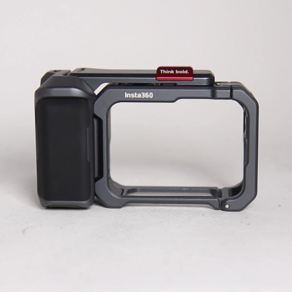 Used Insta360 Xplorer Grip Kit for Ace Pro 2 / Ace Pro