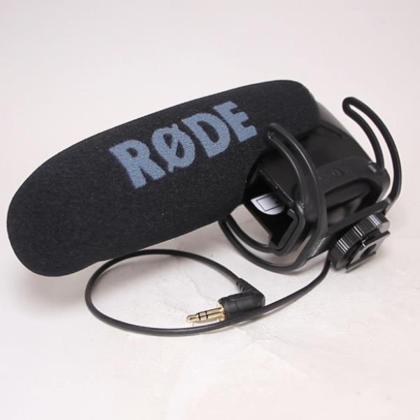 Used Rode VideoMic Pro Microphone
