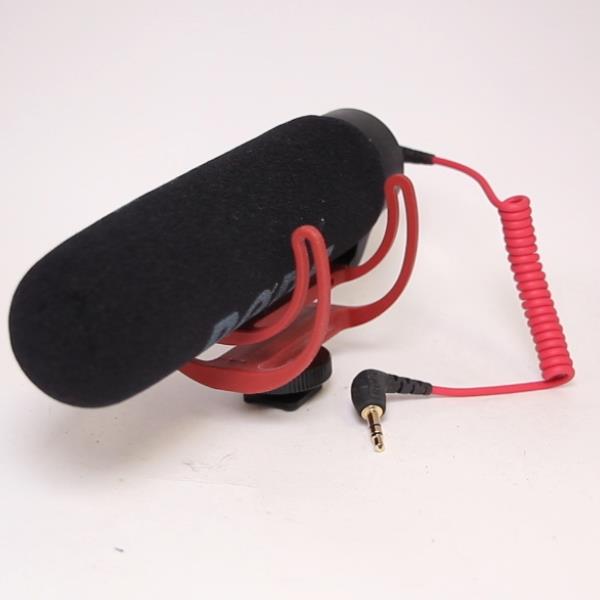 Used Rode VideoMic GO Microphone