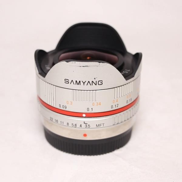 Used Samyang 7.5mm f/3.5 UMC Fisheye Micro Four Thirds Lens Silver