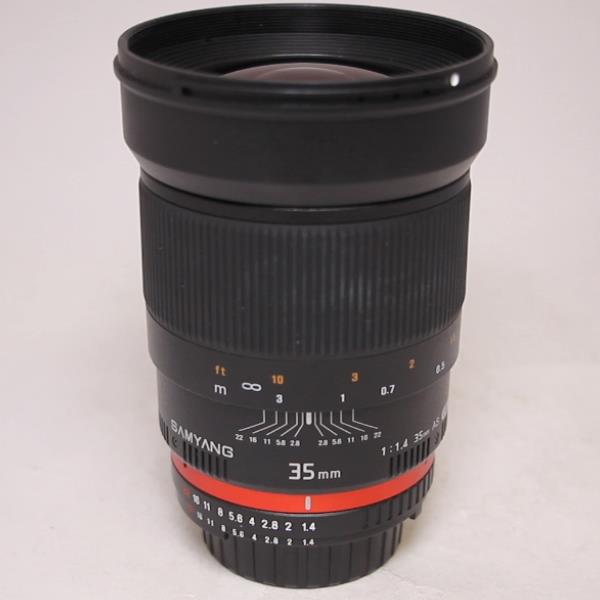 Used Samyang 35mm f/1.4 AS UMC Lens Nikon F