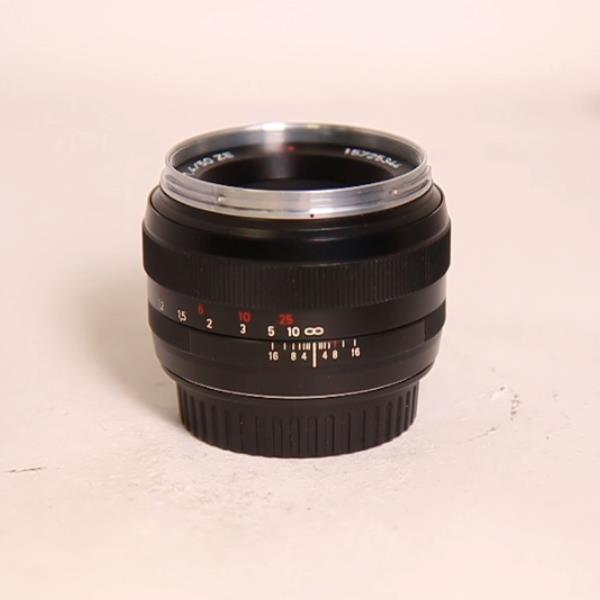 Used ZEISS Planar T* 50mm F/1.4 ZE Lens - Canon Fit