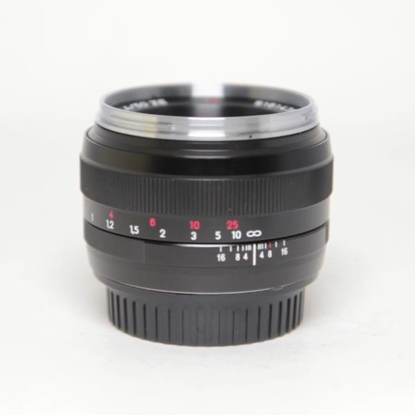 Used ZEISS Planar T* 50mm F/1.4 ZE Lens - Canon Fit