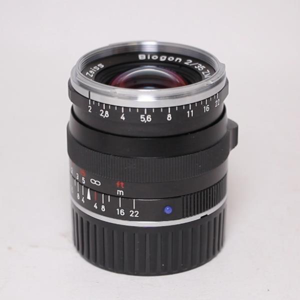 Used Zeiss Biogon T* 35mm f/2 ZM Lens Black Leica M