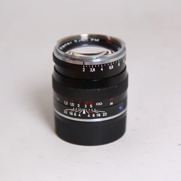 Used Zeiss Planar T* 50mm f/2 ZM Lens Black Leica M