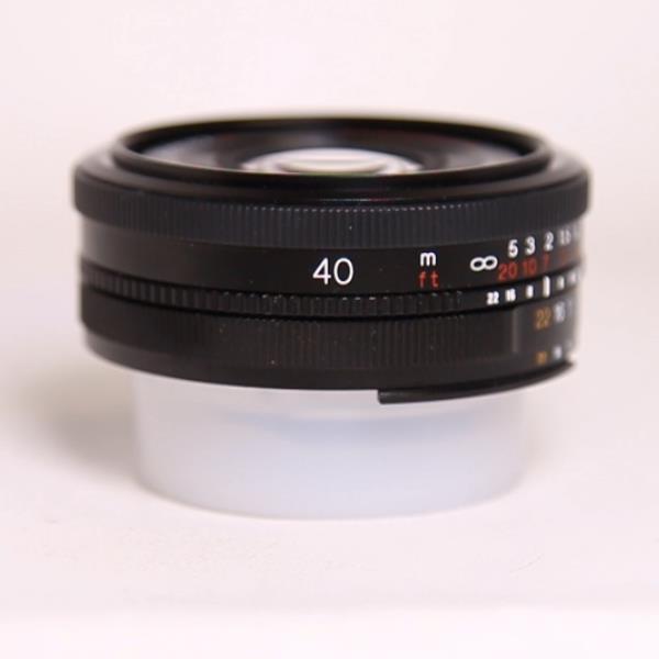 Used Voigtlander 40mm f/2 SL II-S Ultron Lens Black for Nikon F