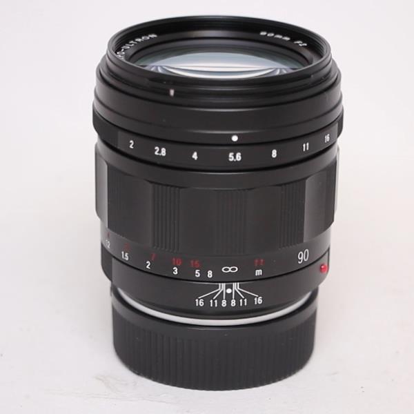 Used Voigtlander 90mm f/2 VM APO-Ultron Lens Black VM Mount Lens