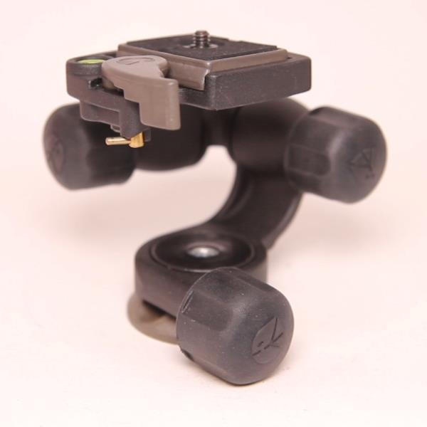 Used Manfrotto 460MG 3D Magnesium Head with RC2 Quick Release