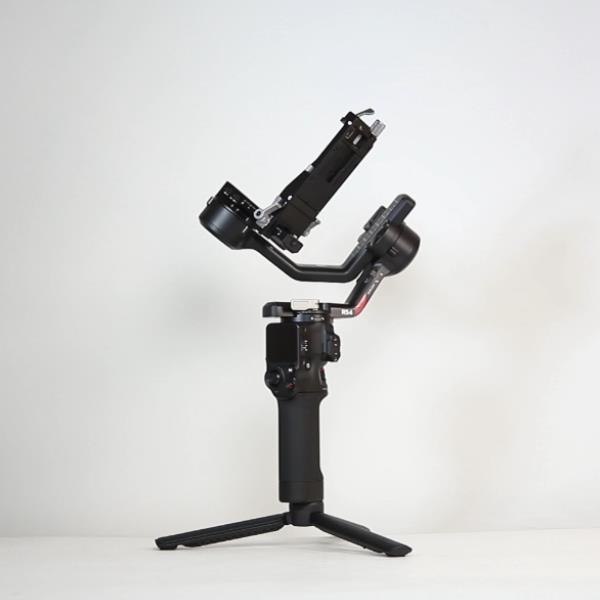Used DJI RS 4 Combo Gimbal Stabiliser