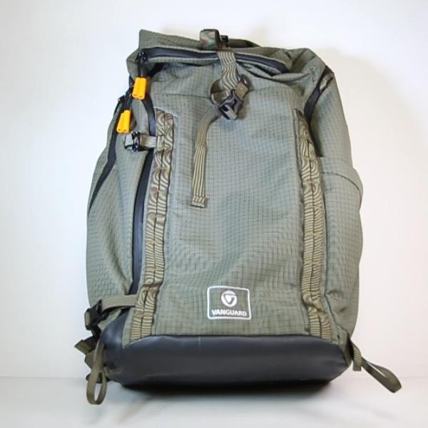 Used Vanguard VEO Active Birder 56 GY Backpack Grey