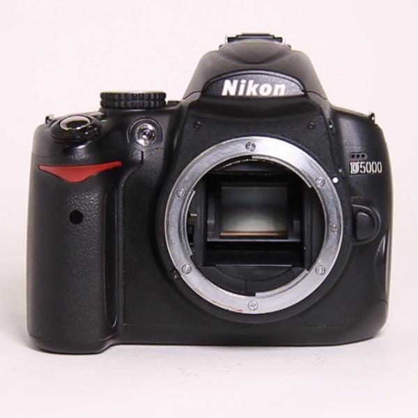 Used Nikon D5000 Body