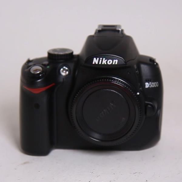 Used Nikon D5000 Body