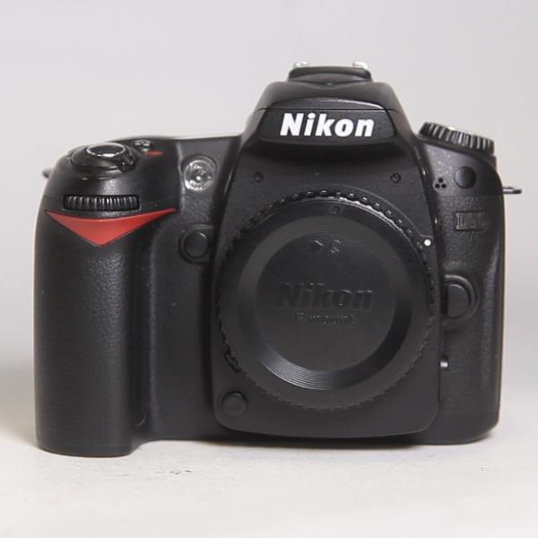 Used Nikon D90