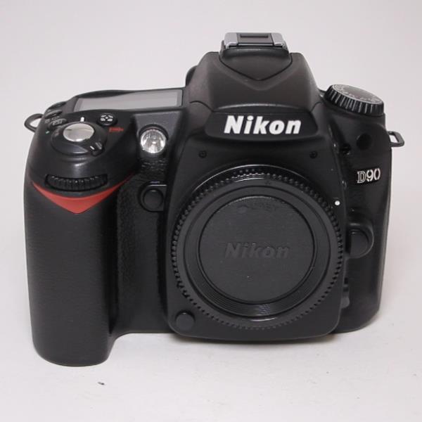 Used Nikon D90