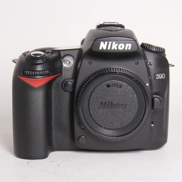 Used Nikon D90