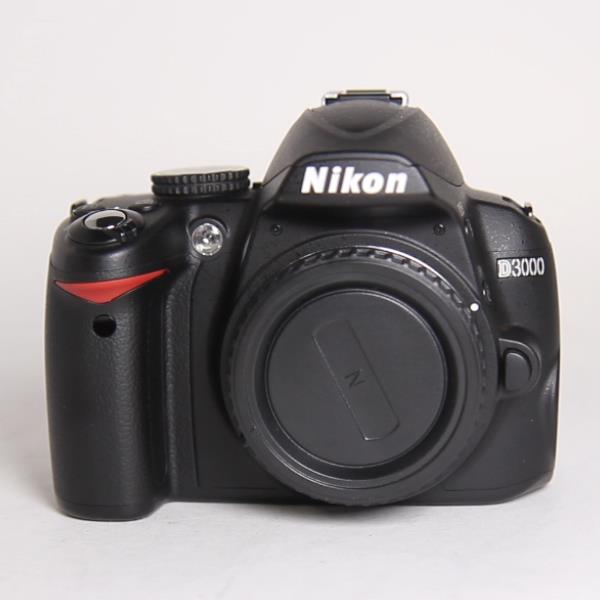 Used Nikon D3000 Body