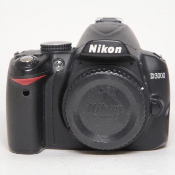 Used Nikon D3000 Body