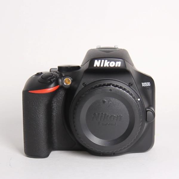 Used Nikon D3500