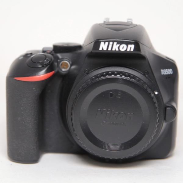 Used Nikon D3500