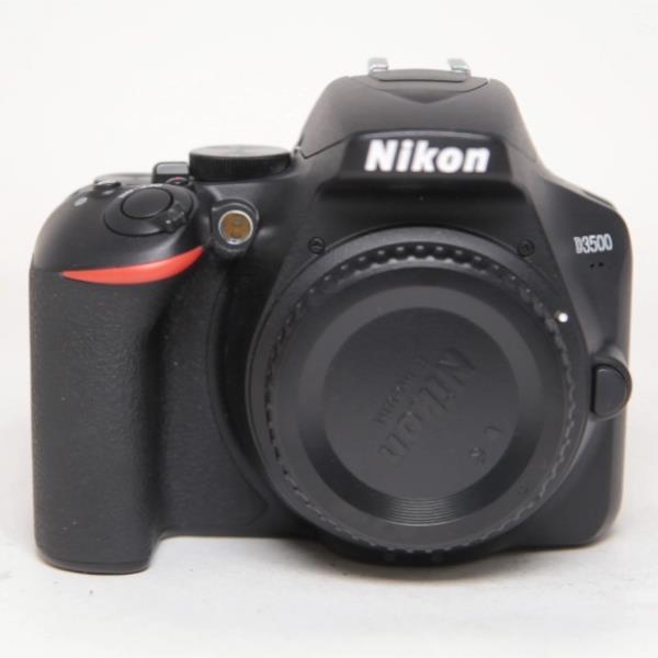 Used Nikon D3500