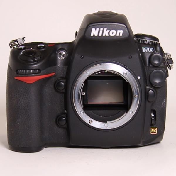 Used Nikon D700