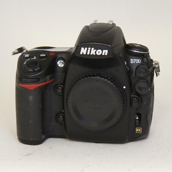 Used Nikon D700